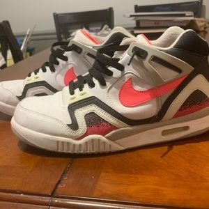 Nike Air Tech Challenge II retro sneaker hot lava